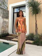 Kleid mit Blumenmuster und Reißverschluss hinten